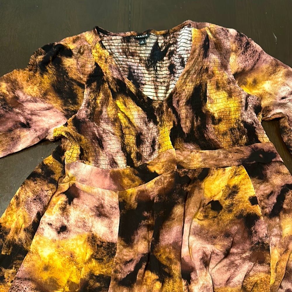 Torrid size 2 crinkle multicolor long sleeve shirt